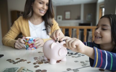 3 Tips For Helping Your Kids Learn The Value Of Money